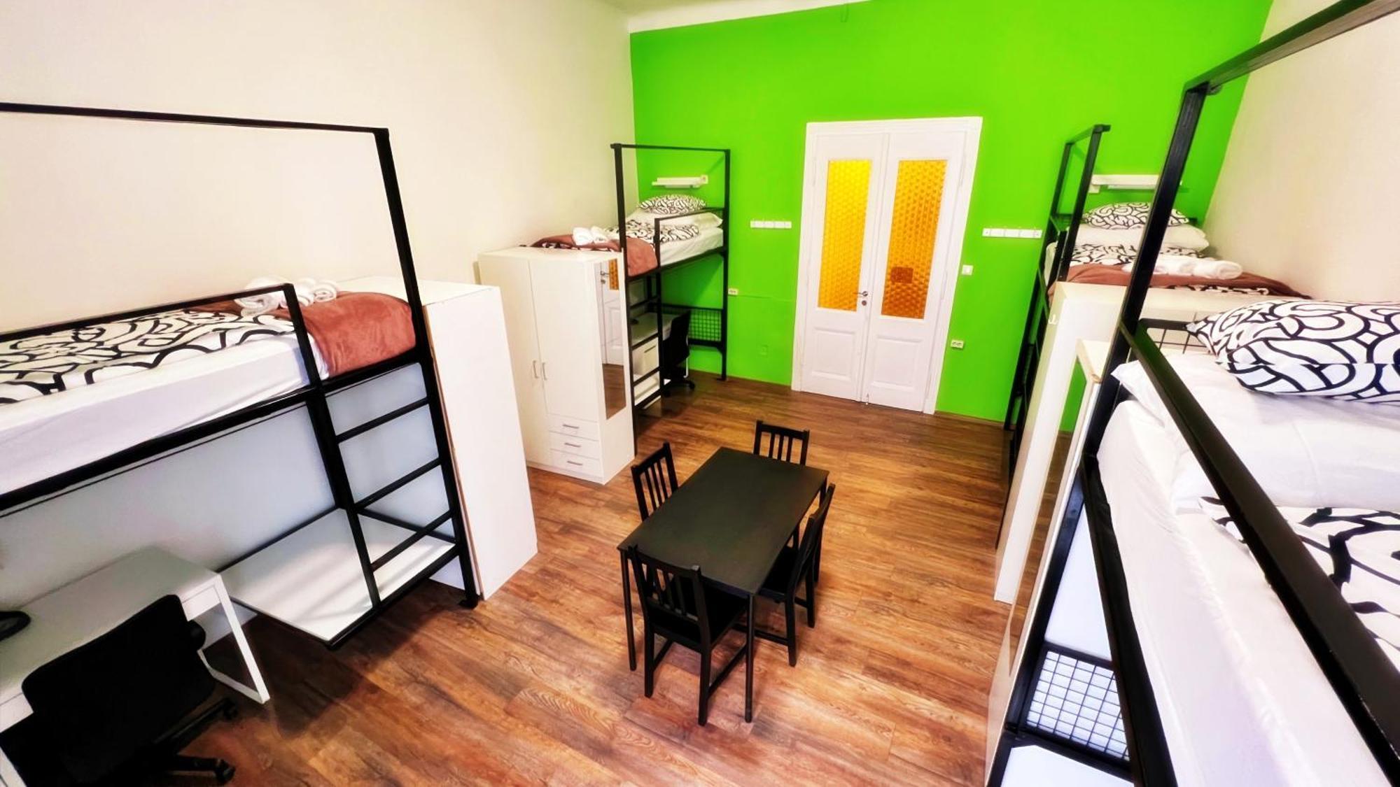 Bebudgetrooms Budapest Bagian luar foto