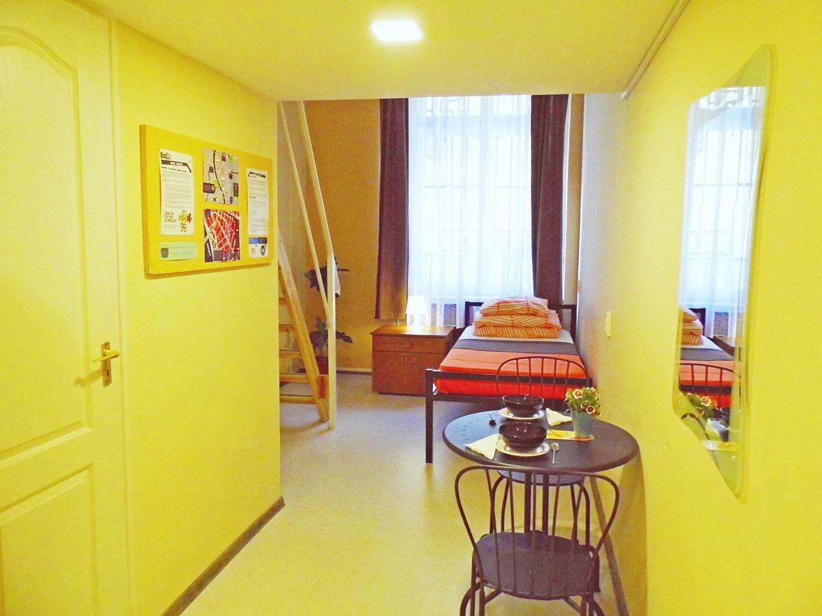 Bebudgetrooms Budapest Bagian luar foto