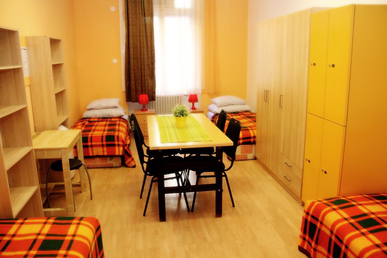 Bebudgetrooms Budapest Bagian luar foto